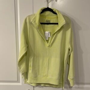 NWT American Eagle Lime Green Pullover size XS
